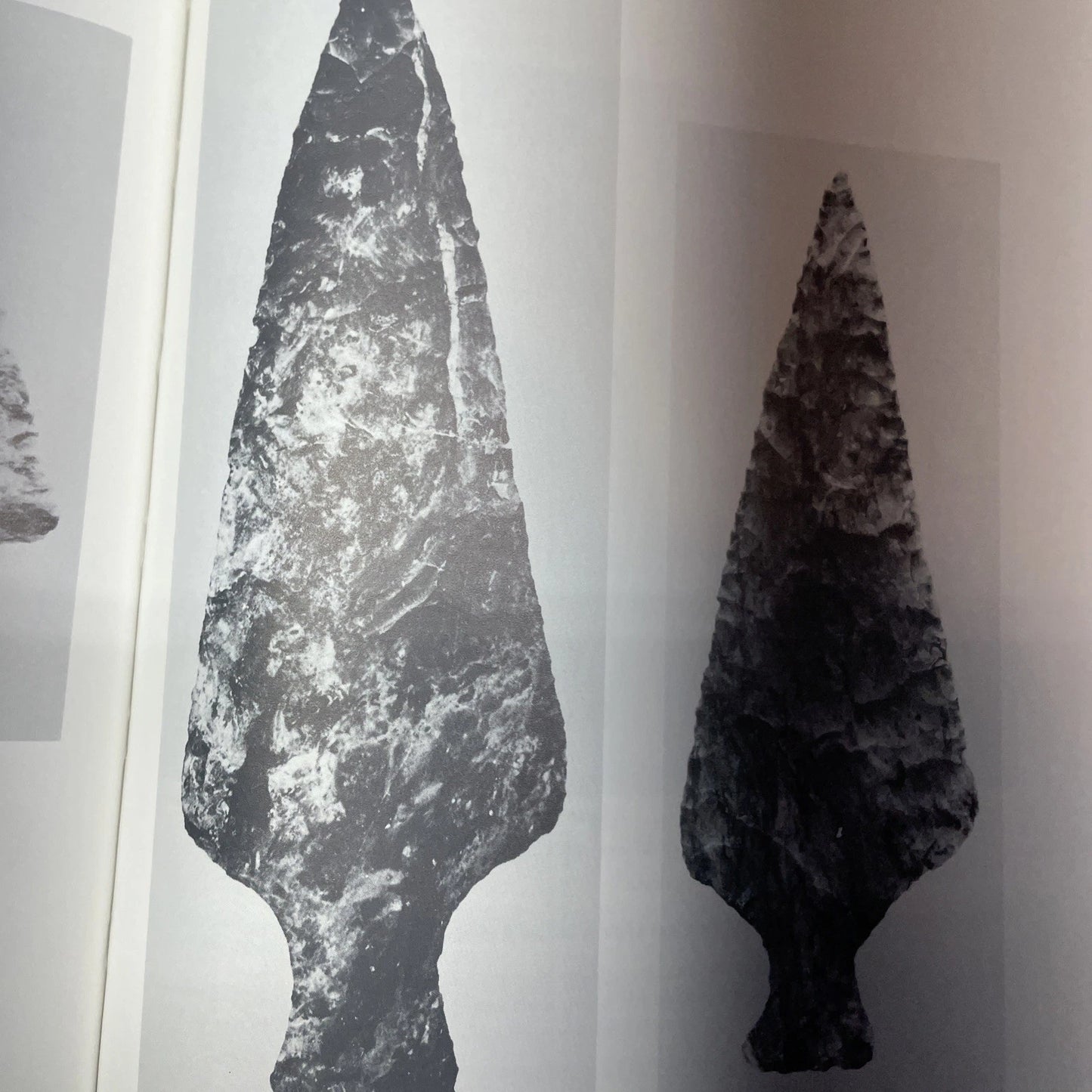 Flint Blades & Projectile Points of the North American Indian (1986) L. Tully