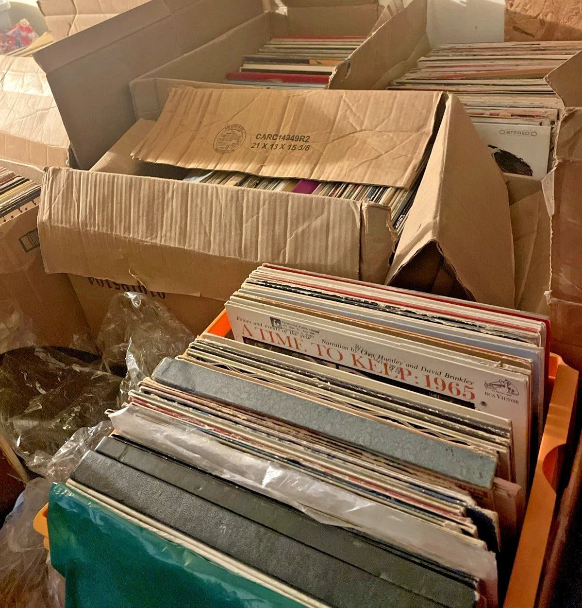 25 Random Vinyl LPs – Rock Pop, Country – Mystery Lot – Free Shipping Gift djs