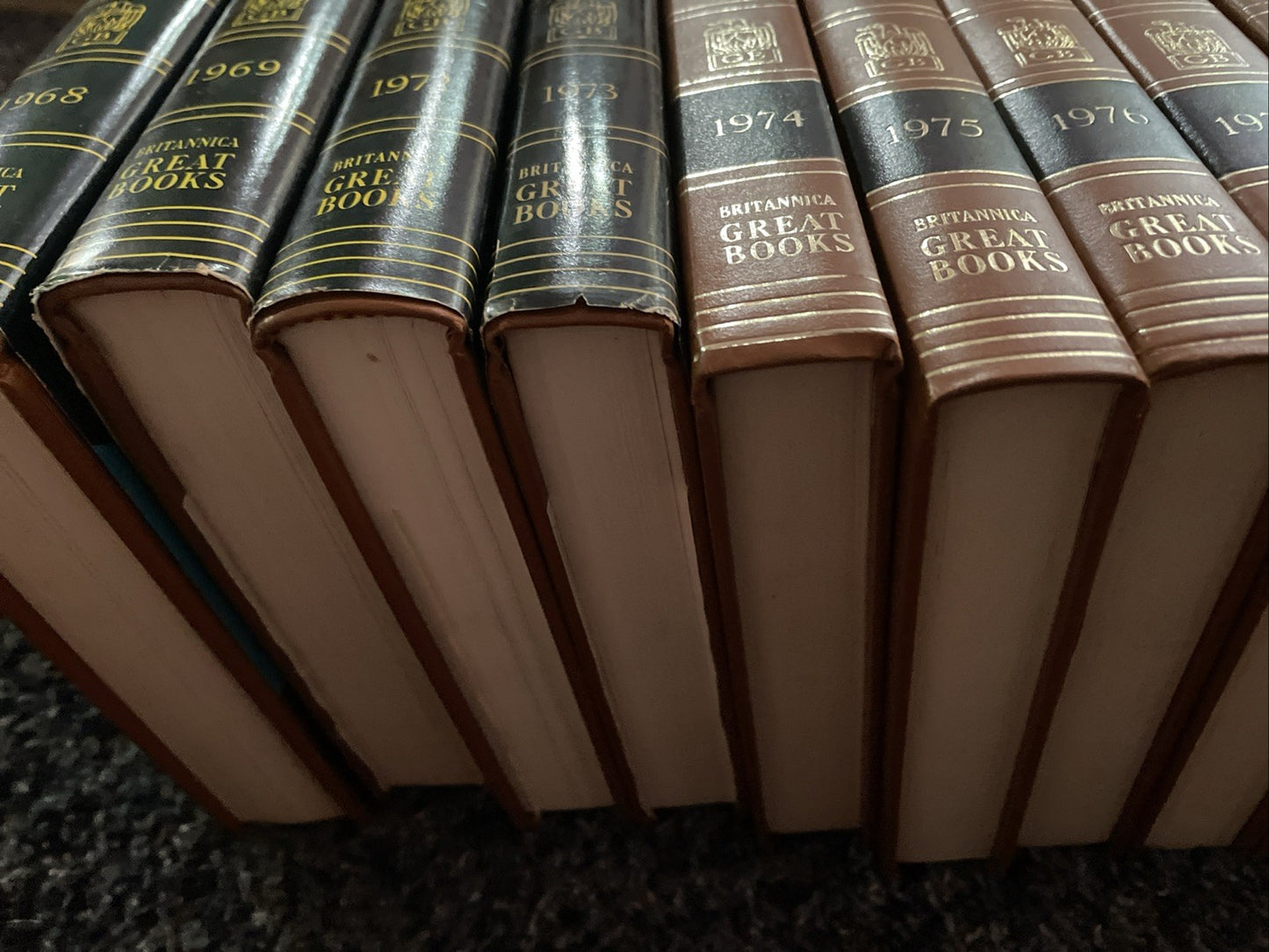 The Great Ideas Today Set Of 9 68-69 72 To 77 1984 Encyclopedia Britannica HC