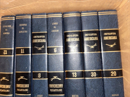 THE ENCYCLOPEDIA AMERICANA 1982 EDITION 14 Volumes Starter Set Incomplete C Pics