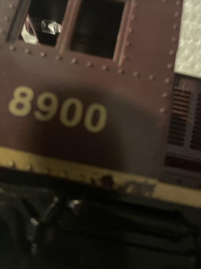 LIONEL O 8900 PENNSYLVANIA  DC POWER DIESEL SWITCHER WITH 16511 CABOOSE SET