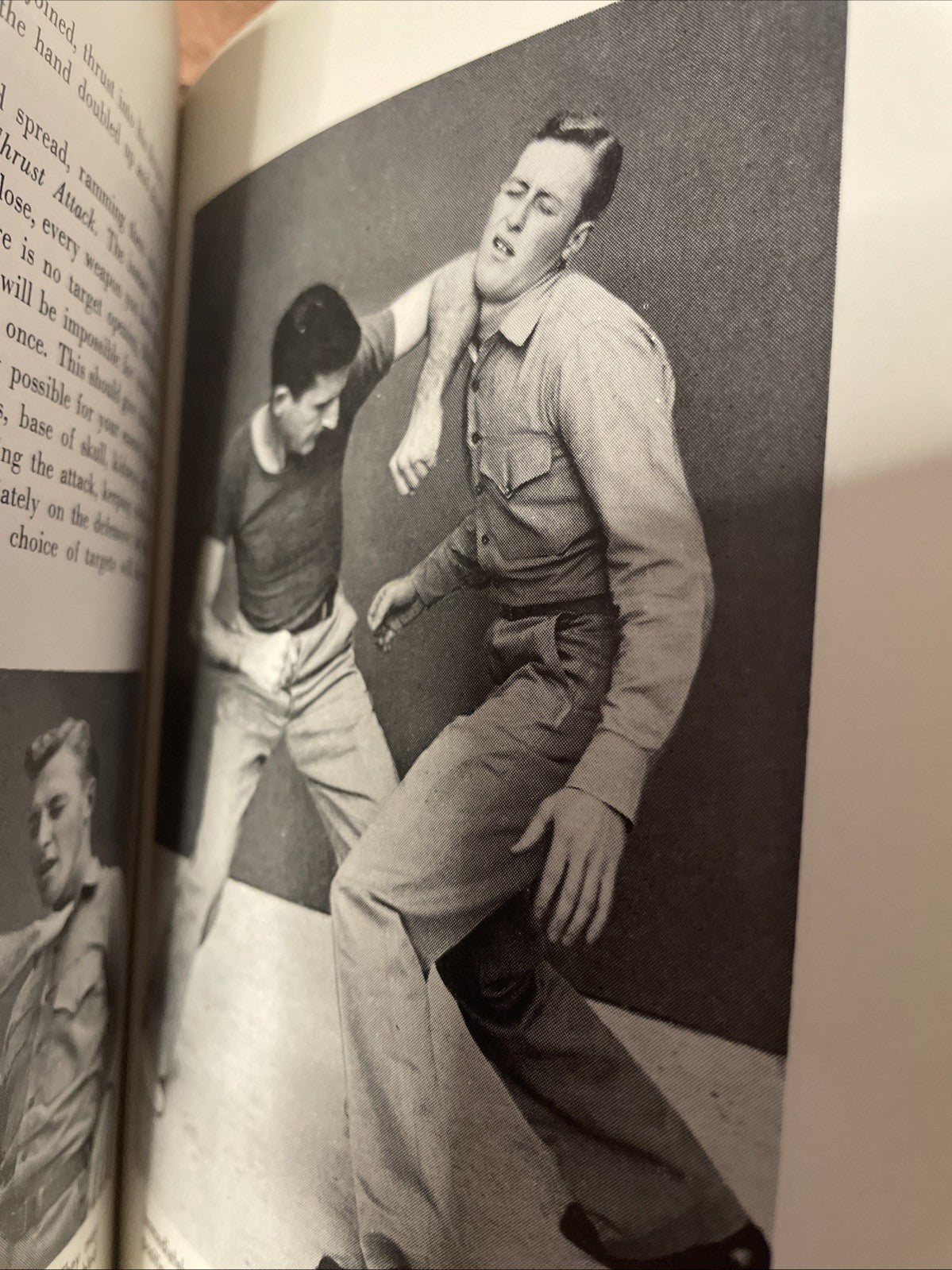 Cold Steel Close Combat by John Styers 1974 HC/DJ Paladin Press Knife Fighting