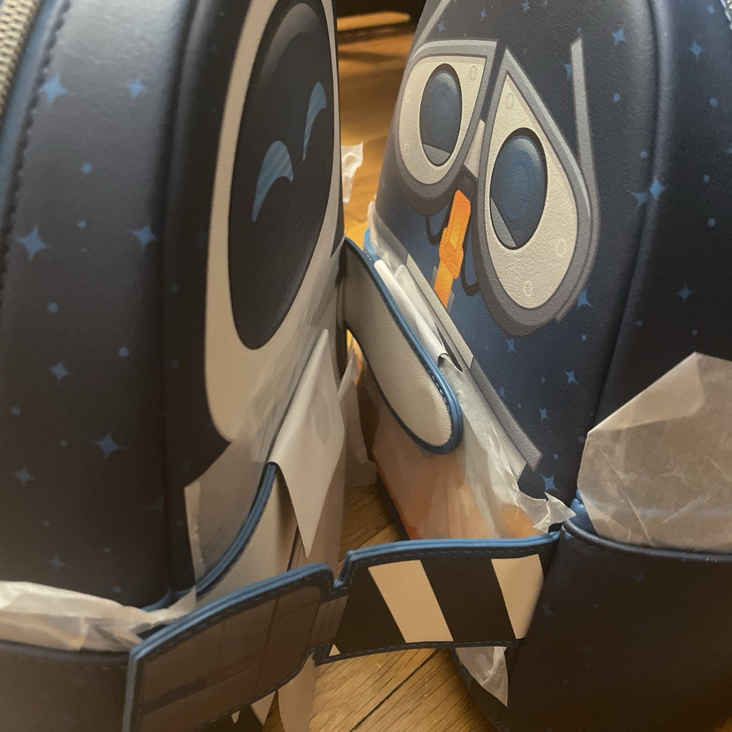 Loungefly Disney Pixar WALL-E And EVE Magnetic Hands Mini Backpack Set Of Two Nw