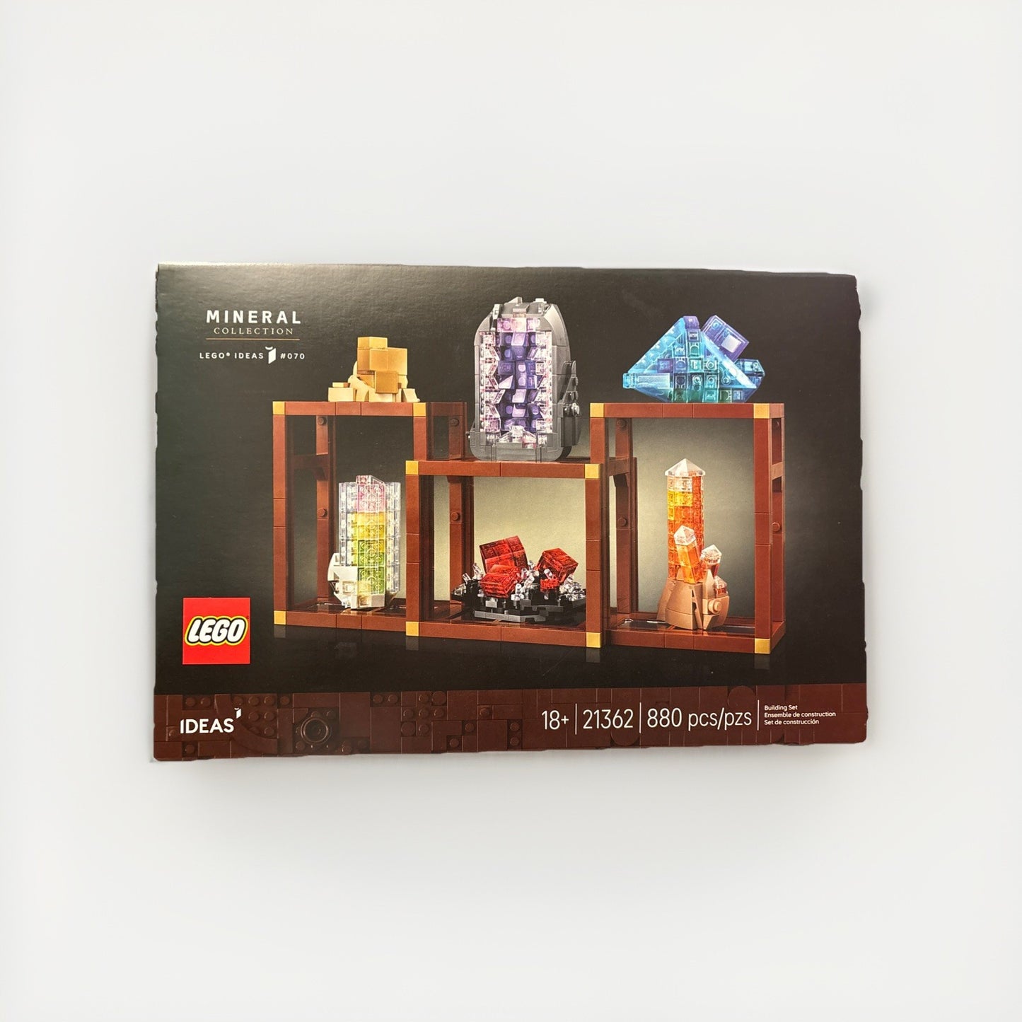 LEGO Ideas Mineral Rock & Gemstone Display Model Building Set 21362 Sealed New
