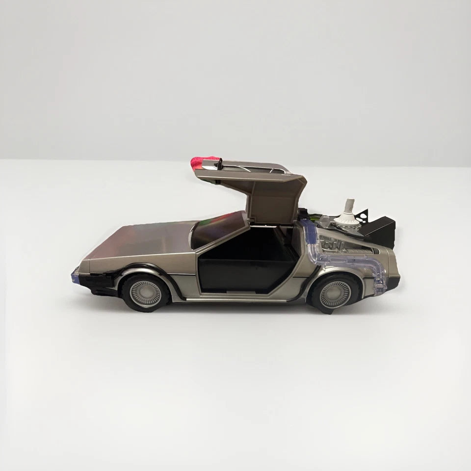 AMC Exclusive Back to the Future 40th DeLorean Light Up Popcorn Bucket NEW