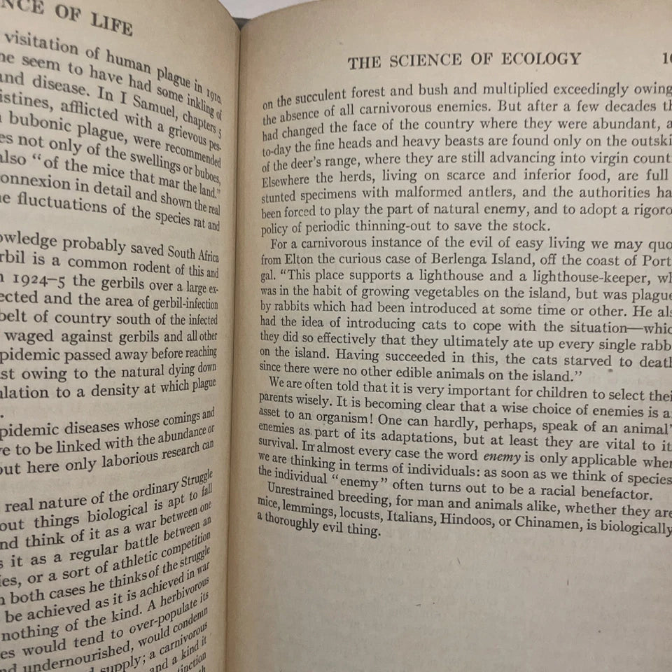Vintage- The Science Of Life by H.G. Wells (Hardcover, 1934) Acceptable